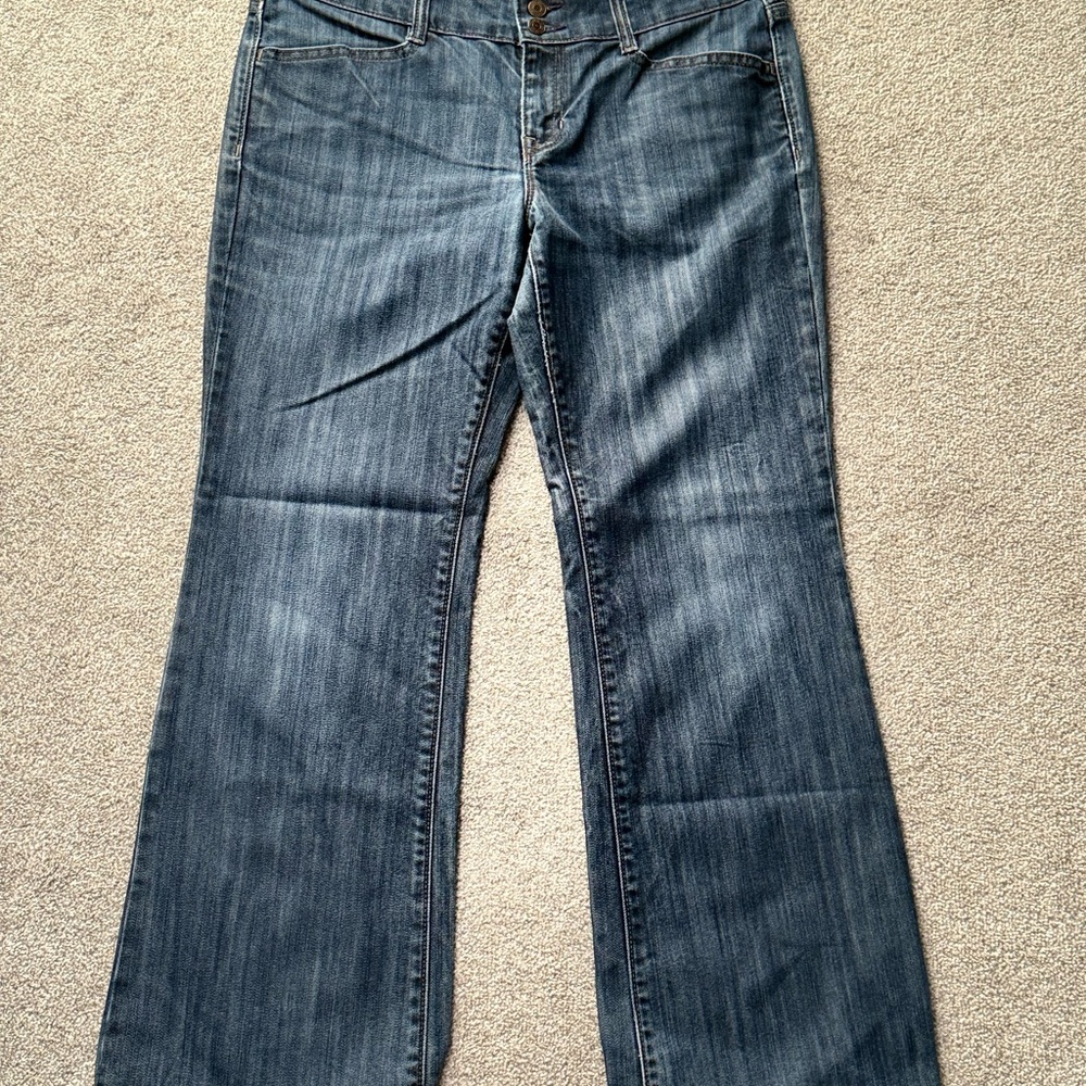 Women’s Mid-Dark Blue Bootcut Jeans